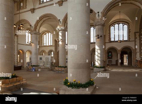 Interior of Portsmouth cathedral, Hampshire, England Stock Photo - Alamy