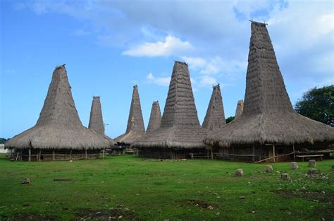 MLDSPOT | Destinasi Sumba Timur, Hidden Gem dengan Sejuta Keindahan ...