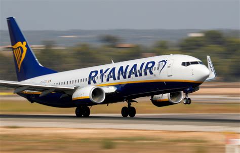 Ryanair loses court challenge against Finnair state aid | Reuters