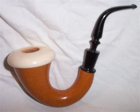 File:Calabash-pipe.jpg - Wikipedia