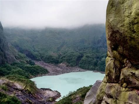 Kawah Gunung Kelud, pesona indah yang menyimpan memoar nostalgia – Man ...