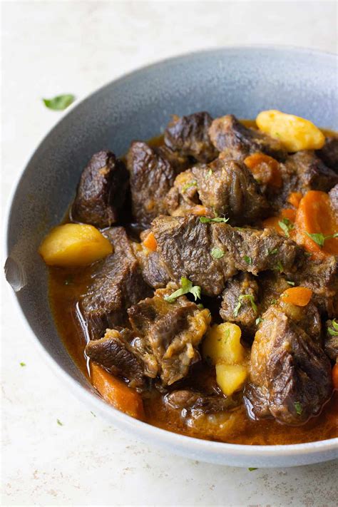 Puerto Rican Carne Guisada (Beef Stew) - Food Metamorphosis