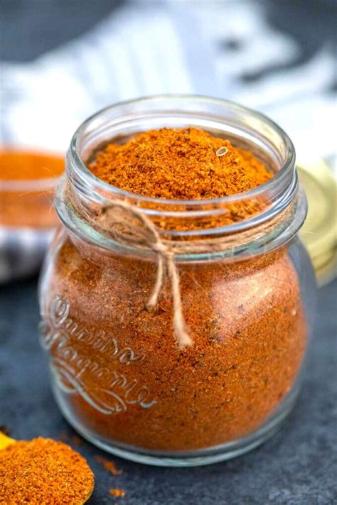 Homemade BBQ Rub [Video] - Sweet and Savory Meals