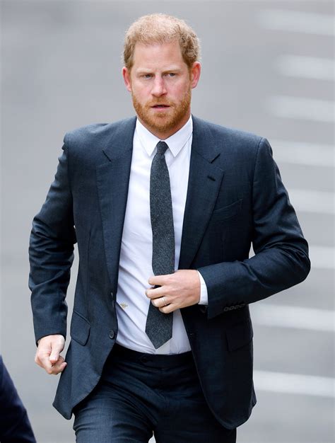 Prince Harry Alleges That Prince William Settled a Phone-Hacking Claim ...