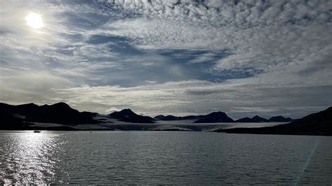 Svalbard: The race to save the fastest-warming place on Earth - BBC News