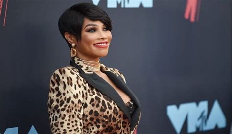 Rapper Sandra ‘Pepa’ Denton Sues Doctor Over Botched Butt Implants | EURweb