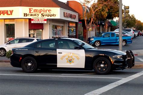 CALIFORNIA HIGHWAY PATROL (CHP) - DODGE CHARGER