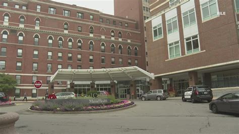 Hospitals in Maine still seeing staff shortages amid COVID-19 ...