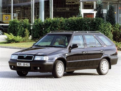 Skoda Felicia 1998 wagon (1998 - 2001) reviews, technical data, prices