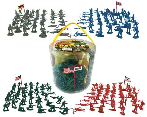 Action figures 200 Pieces Army Men Toy Soldiers (World War 2). Bucket ...