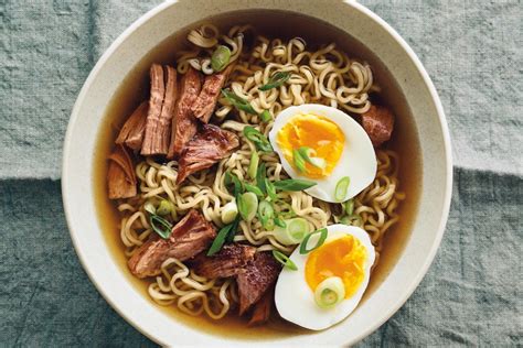 Ramen Recipes: How To Make A Spicy Sauce Ramen – InspirationSeek.com