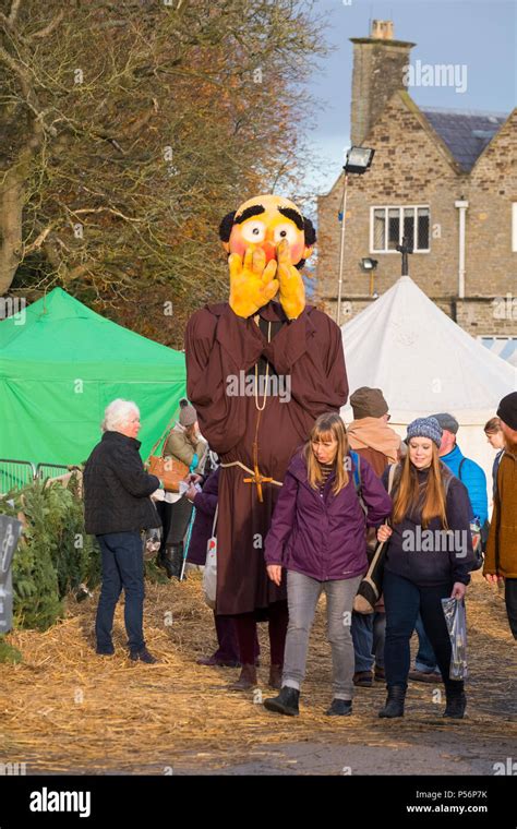 Medieval Christmas Fayre at Ludlow Castle, Shropshire Stock Photo - Alamy