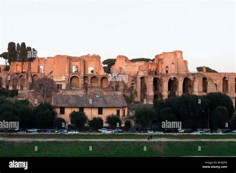 "Circo Massimo" Rome palatino hill ruins Italy Stock Photo - Alamy