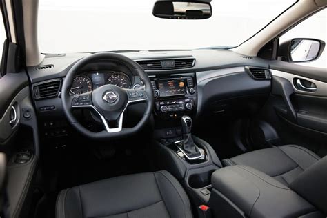 2020 Nissan Qashqai Review