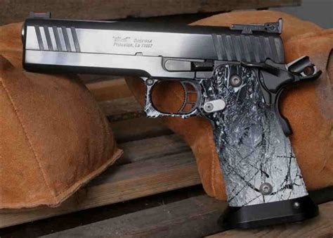 1911/2011 Custom Combat | Clark Custom Guns