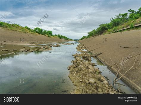 Irrigation Canal Image & Photo (Free Trial) | Bigstock