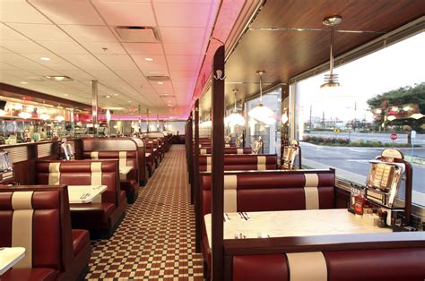 Rockville, MD — Silver Diner