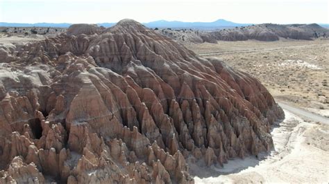 Cathedral Gorge Slot Canyons - YouTube