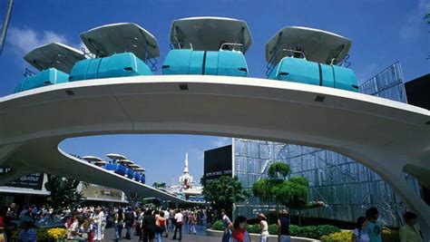 Fans petition Disneyland to bring back the Peoplemover | Chip and Company