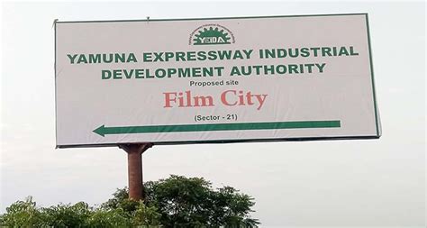 Why Setting Up Film City In Noida, Should be a Welcome Step