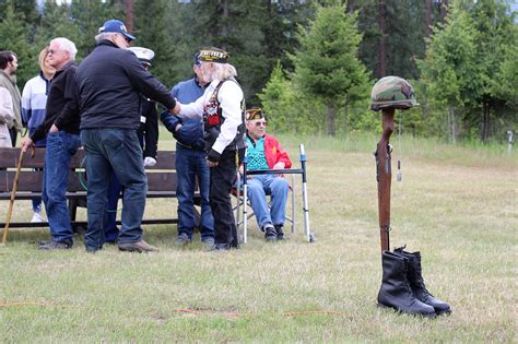 Community pays honor to those lost | Bonners Ferry Herald