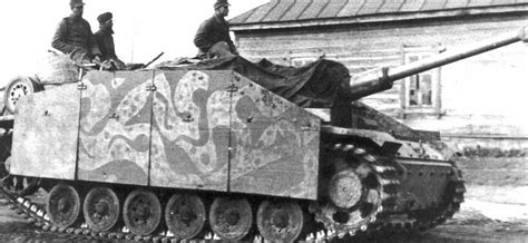 StuG III Ausf. G "Picasso" Camouflage Eastern Front : r/wwiipics