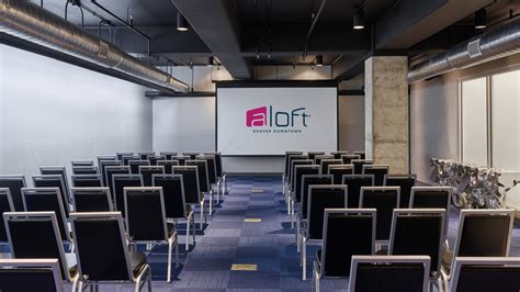 Hotel near Denver Convention Center | Aloft Hotel Denver