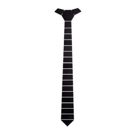 Review of Hex Tie Black - Paperblog