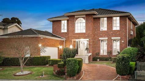 Mulgrave house sets new street record at auction - realestate.com.au