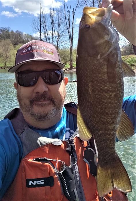 I love kayaking these Mountain rivers for hard fighting smallmouth! : r ...