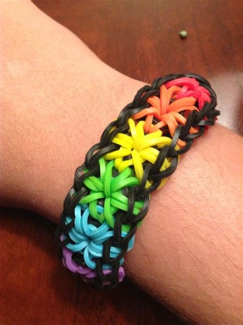 Starburst Bracelet | Rubber band bracelet, Starburst bracelet, Band ...