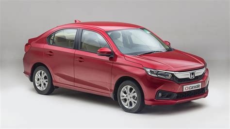 Honda Amaze Price in Delhi - October 2020 On Road Price of Amaze in ...