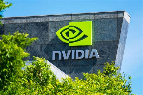 Can Nvidia Stock Reach $1,000 on AI-Fueled Growth?