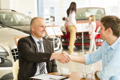 How to Negotiate With a Car Dealer | News | Cars.com