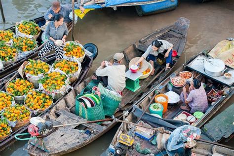 Top 5 Mekong delta floating markets for your exceptional experience