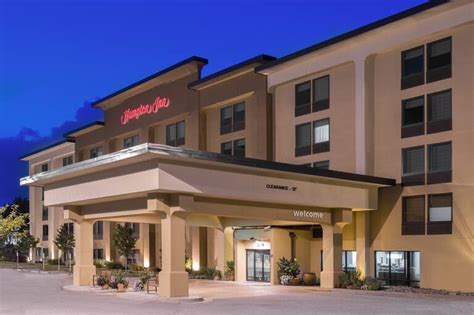 Hotels in Columbia, MO - Find Hotels - Hilton