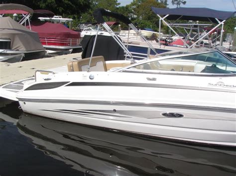 Sea Ray 240 Sundeck 2011 for sale for $32,500 - Boats-from-USA.com