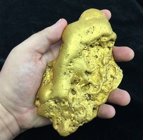 California Man Unearths Giant Gold Nugget