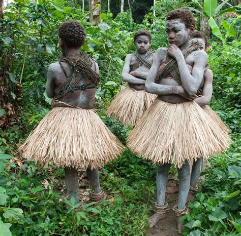 Mbuti Pygmy girls painted in clay Bambuti, also called Mbuti, a group ...