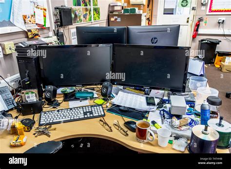 Messy desk hi-res stock photography and images - Alamy