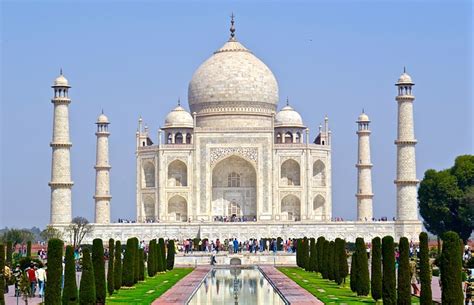 Taj Mahal - Designing Buildings