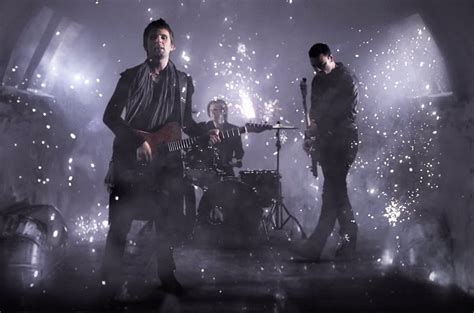 Muse's 'Uprising': 30th Anniv on Alt. Songs Chart