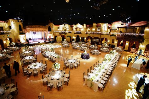 Real Indianapolis Wedding | Indiana Roof Ballroom | A Classic Party Rental