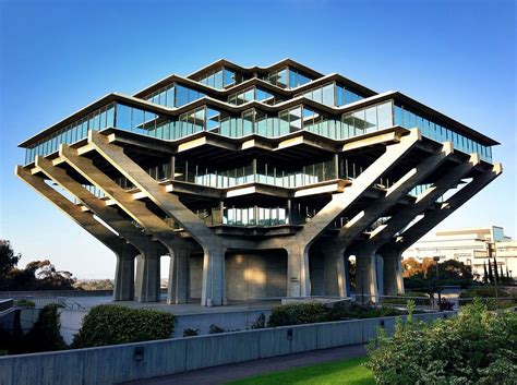 Slovak Radio Building: The Inverted Pyramid | Amusing Planet