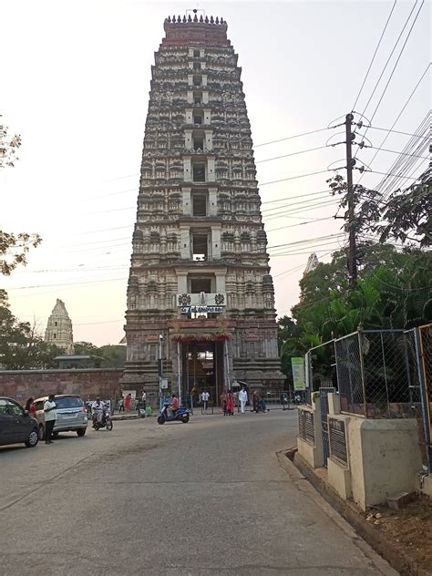 8 Divine Temples in Andhra Pradesh, Location, Temple Timings » Yatrigann