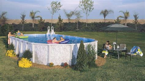 6 Must-Have Above Ground Pool Accessories - Doughboy Pools