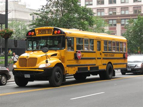 File:First Student IC school bus 202076.jpg - Wikimedia Commons