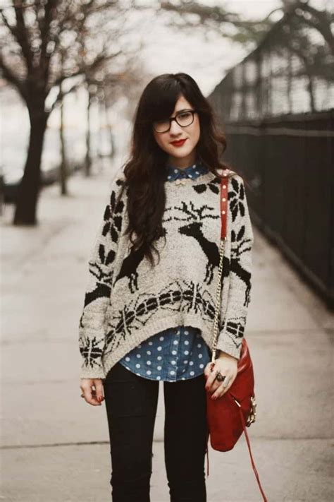 How to Dress Like Nerd? 18 Cute Nerd Outfits for Girls