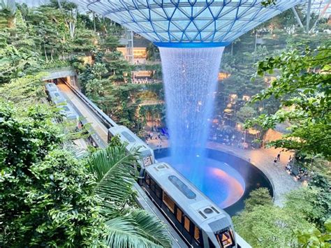 How to visit Jewel at Changi Airport in Singapore | Velvet Escape