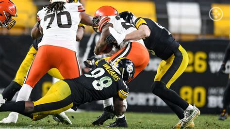 HIGHLIGHTS: Browns vs. Steelers, Wild Card round